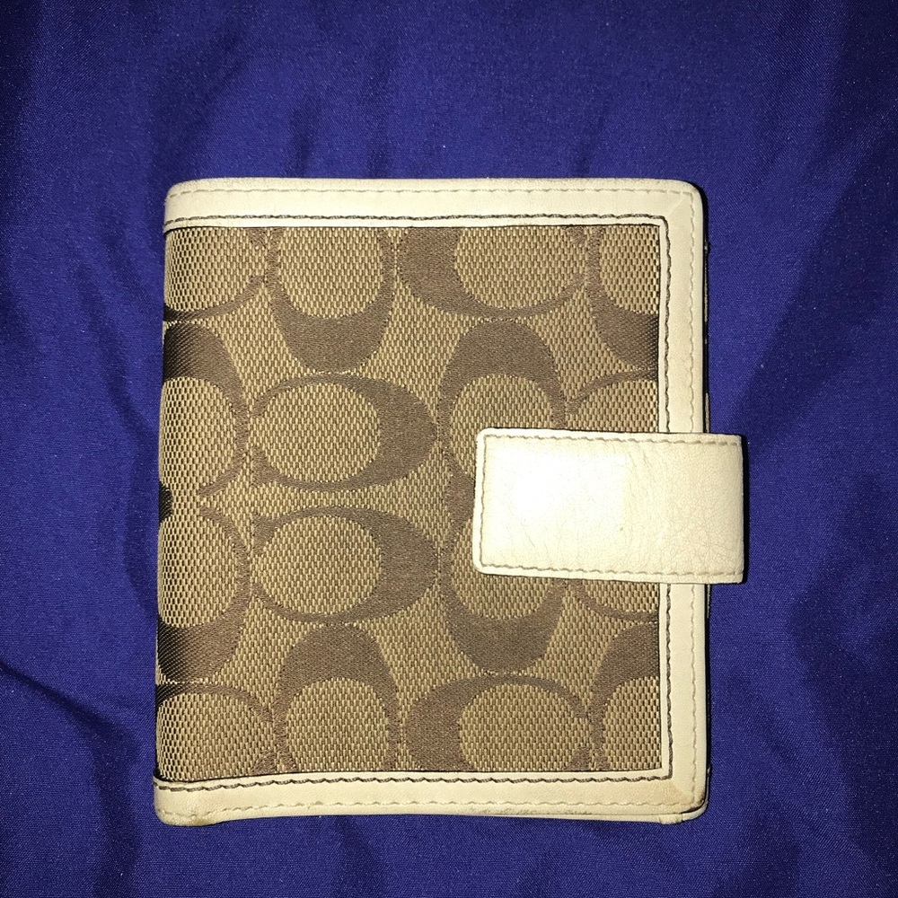 Vintage COACH Signature Tan/Brown Wallet
